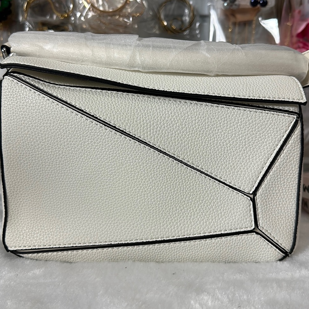 SOLD!!! Classic LoeLoe Bag